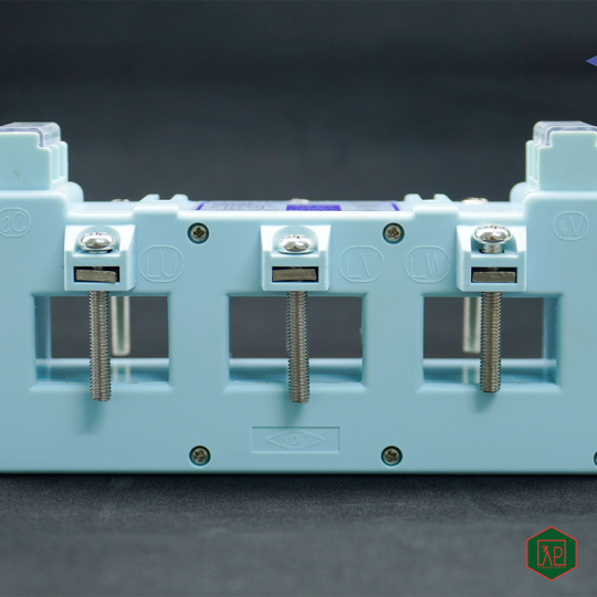 BIẾN DÒNG 3 PHA KDE43