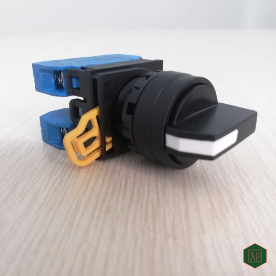 CÔNG TẮC XOAY 3 VỊ TRÍ TỰ GIỮ 2NO AC/DC PHI 22