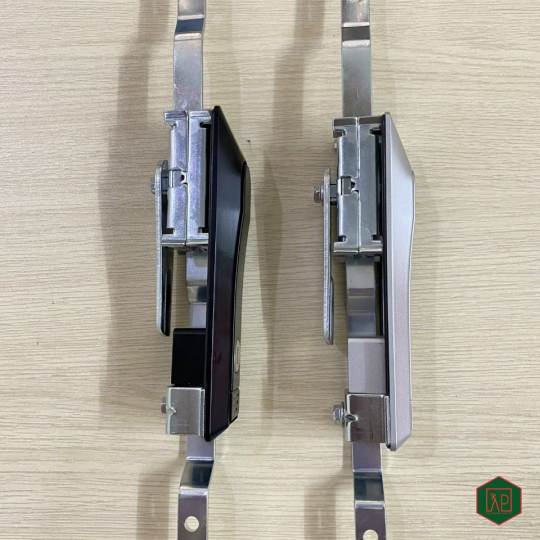 KHÓA TỦ ĐIỆN MS828-A-F - SHENGJIU 