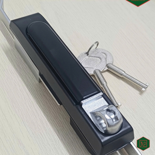 KHÓA TỦ ĐIỆN MS834-1-2 - SHENGJIU 