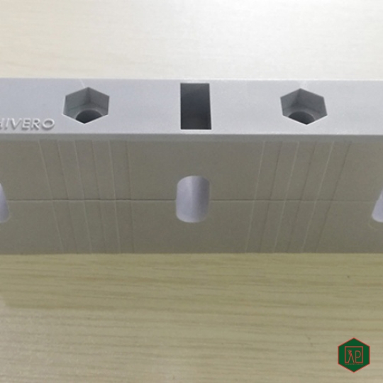 THANH ĐỠ BUSBAR BT-653-10